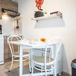 Apartment Sun7 -face Plage- Wifi-parking -piscine - Pros Servicesconciergerielagrandemotte