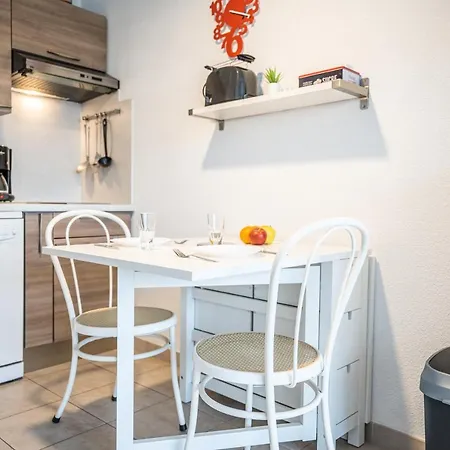 Apartament Sun7 -face Plage- Wifi-parking -piscine - Clim- Pros Servicesconciergerielagrandemotte